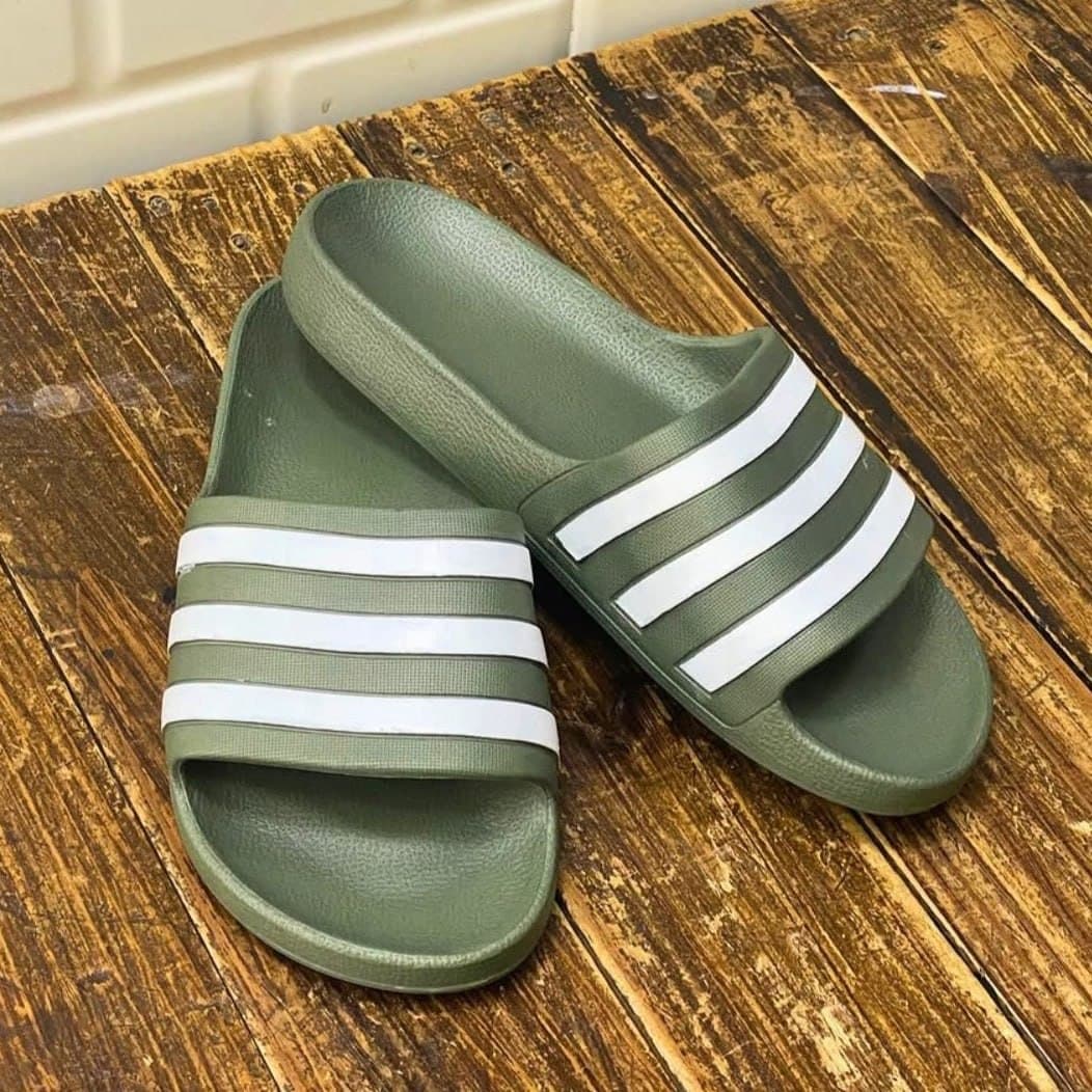 Chinelo Adilette Aqua