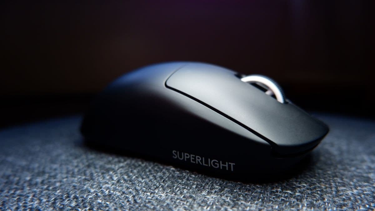 Logitech G PRO X Superlight Mouse Gamer Sem Fio