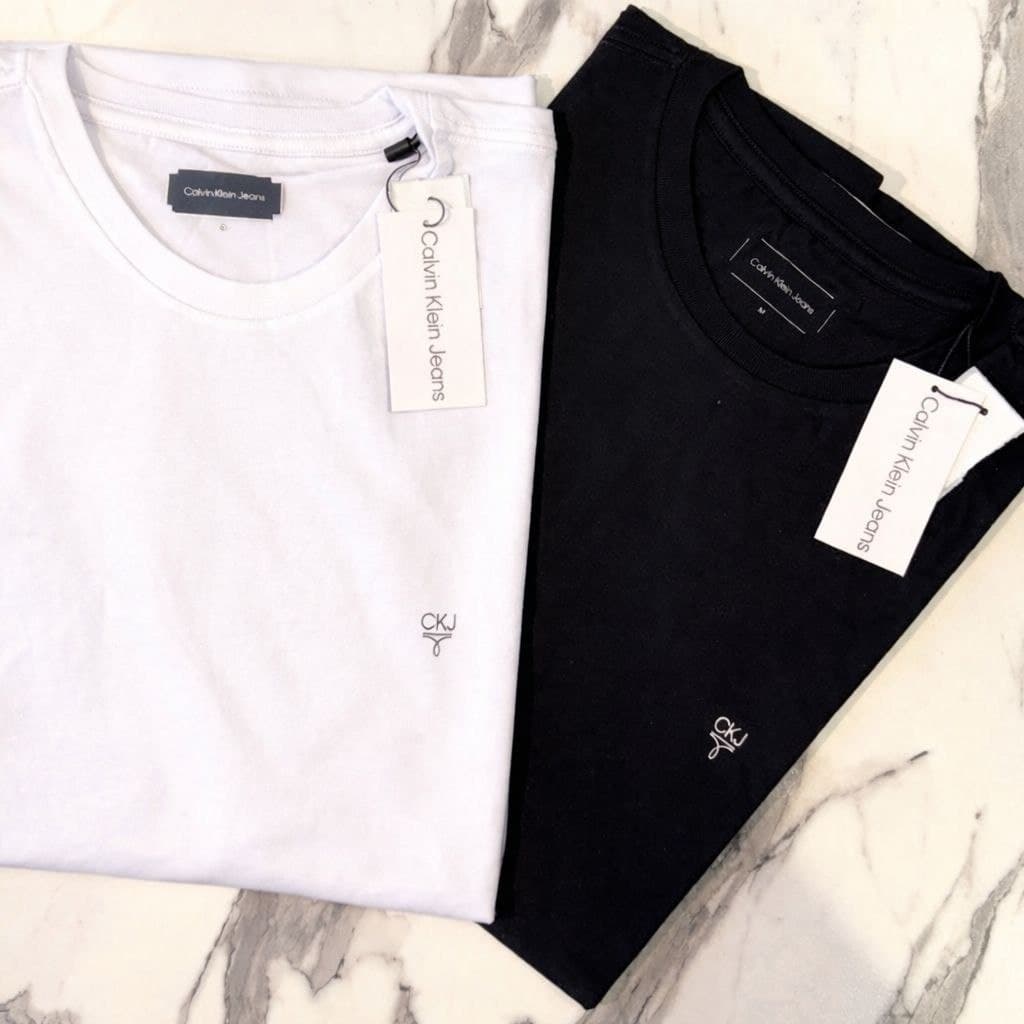 Camiseta Ess Relaxed Tee Puma