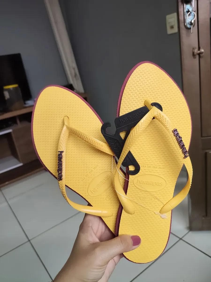 Chinelo Slim Point Havaianas Amaranto Liso 37/38
