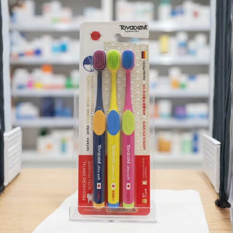 TOYADENT PRO Escova de Dente Macia Premium Alemãs da Pedex, Adulto, Cerdas Extra, 5500 Cerdas, 3 Unidades Multicolorida