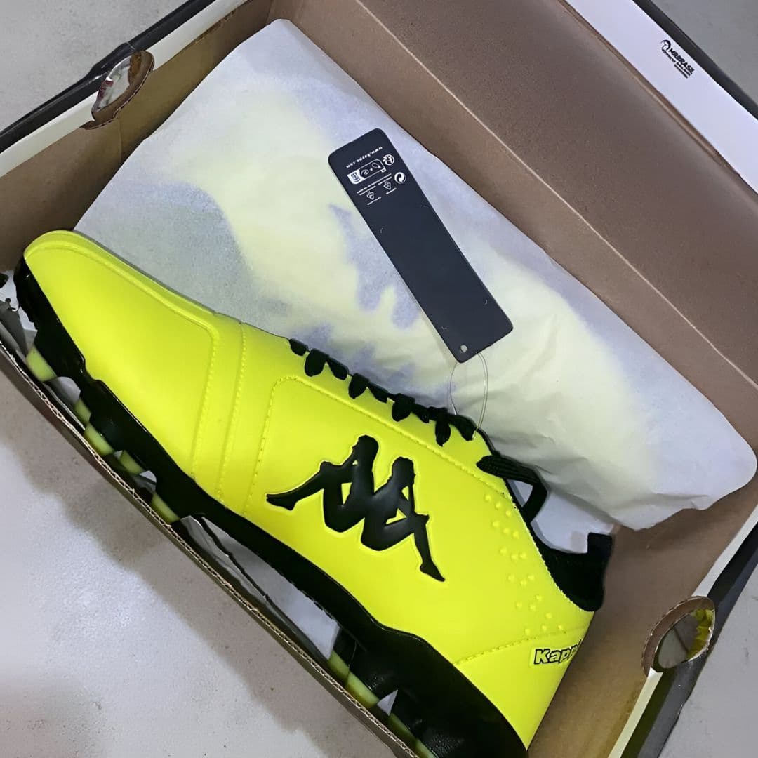 Chuteira Kappa Milan 2 Campo Masculino