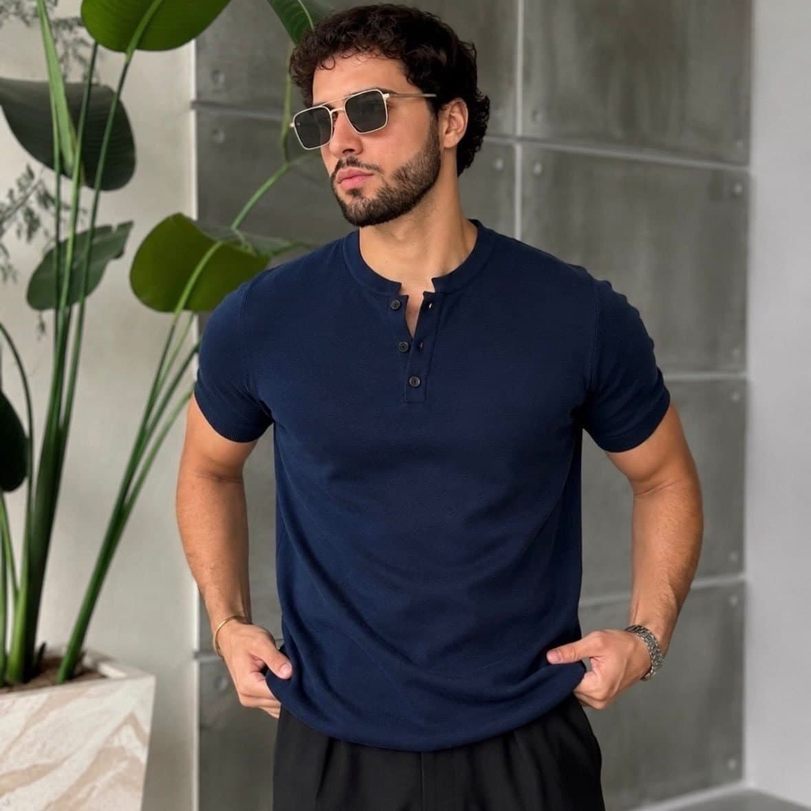 Camiseta Henley Algodão Premium